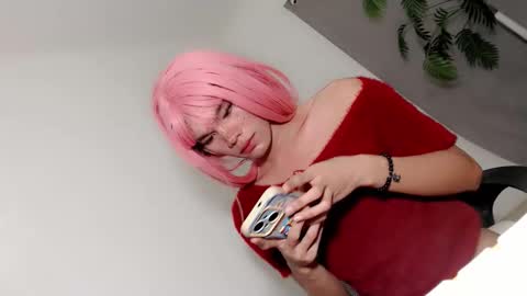 slim_nathalia online show from April 26, 4:43 am