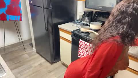 Snapshot of slimaddictionxxx chatting on February 1, 5:49 am Barbie Stylebender online show from February 1, 5:49 am