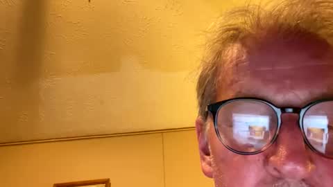 slimjim061560 online show from July 19, 10:35 pm