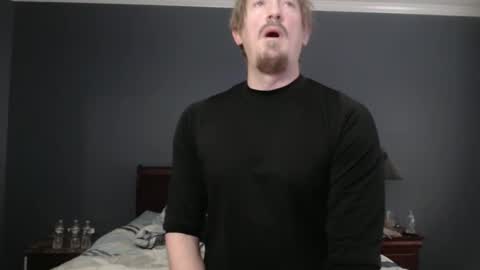 Snapshot of slimjp chatting on February 13, 2:31 pm slimjp online show from February 13, 2:31 pm