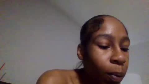 Snapshot of slimmmgooodiexoxo chatting on January 30, 2:04 pm slimmmgooodiexoxo online show from January 30, 2:04 pm