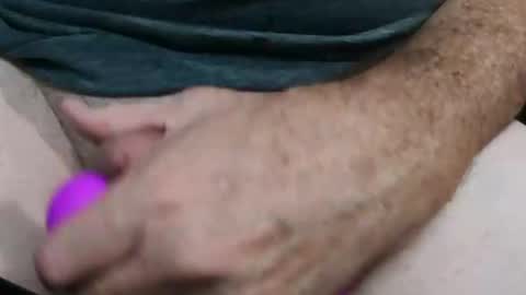 Snapshot of slimsunny chatting on November 25, 6:13 am slimsunny online show from November 25, 6:13 am