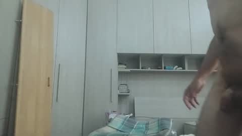 Snapshot of slimteaser089 chatting on September 26, 10:52 am SlimTeaser089 online show from September 26, 10:52 am