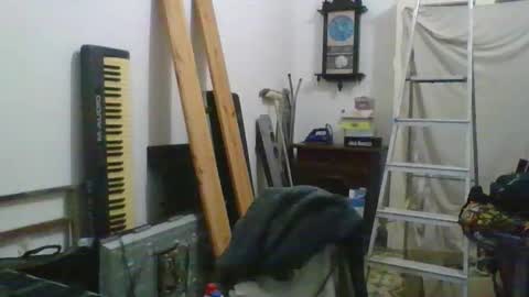 Snapshot of slimteaser089 chatting on January 17, 7:46 am SlimTeaser089 online show from January 17, 7:46 am