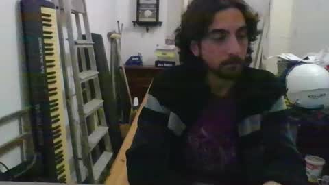 Snapshot of slimteaser089 chatting on February 6, 12:52 pm SlimTeaser089 online show from February 6, 12:52 pm