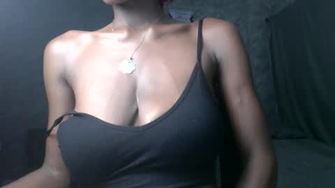 Snapshot of slimzyx chatting on October 12, 11:59 pm slimzyx online show from October 12, 11:59 pm