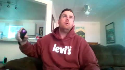 Snapshot of slocalboi chatting on July 1, 2:35 am Sharkey online show from July 1, 2:35 am