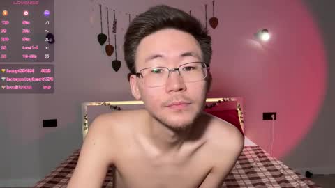 Lola and Li -  online show from February 25, 2:10 am