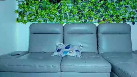 Snapshot of sloppy_sexhard chatting on February 20, 7:41 pm Shellsy Jack AND THE GREAT Luis MODERATING online show from February 20, 7:41 pm