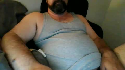 Snapshot of slumrville chatting on October 23, 10:08 pm slumrville online show from October 23, 10:08 pm