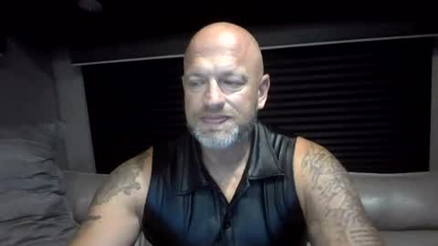 Snapshot of slut4lani chatting on July 4, 6:30 am KS online show from July 4, 6:30 am