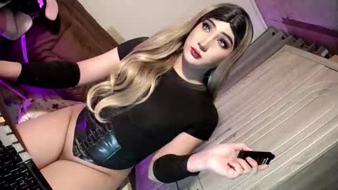 Nathalie online show from June 1, 10:17 am