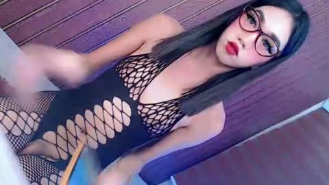just call me aryana online show from June 17, 11:01 am