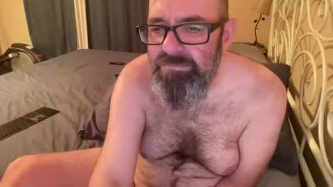 Snapshot of slut_slave_cfnm chatting on July 5, 4:19 am slut online show from July 5, 4:19 am