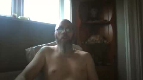 slutfucker20 online show from April 17, 6:55 pm