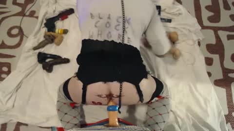 slutgurl_pdx online show from February 7, 3:23 am