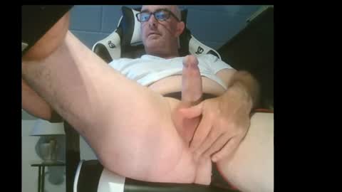 Snapshot of slutiam chatting on July 9, 3:32 am SLUTIAM online show from July 9, 3:32 am