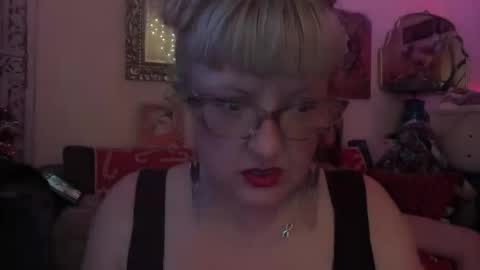 slutsinthecity138 online show from December 4, 10:24 am