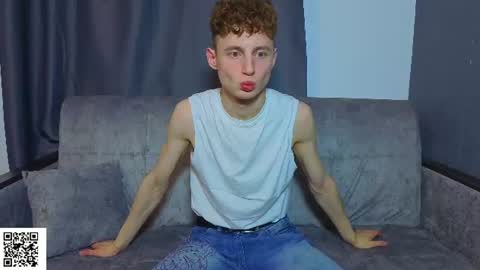 sluttsavage online show from June 19, 9:29 pm