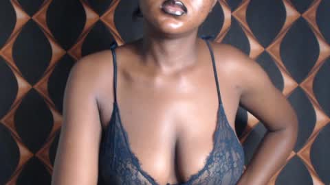 Snapshot of sluttx_choco chatting on July 14, 7:52 pm sluttx_choco online show from July 14, 7:52 pm