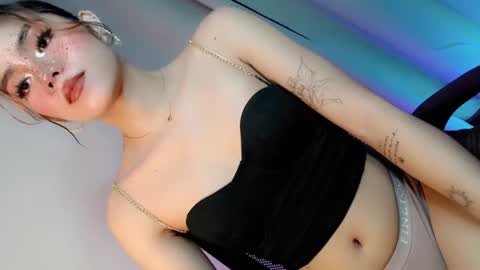 Snapshot of slutty_rose69 chatting on July 16, 12:22 pm slutty_rose69 online show from July 16, 12:22 pm