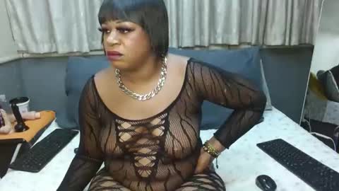 sluttyangelxxxx online show from February 20, 11:27 pm