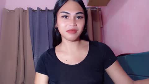 sluttycent online show from February 23, 12:09 am