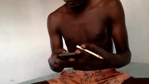 Snapshot of sluttydarkcadbourry2002 chatting on March 17, 11:46 am Skillibengisaadboy online show from March 17, 11:46 am