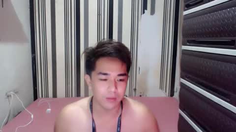 Snapshot of sluttywebcammistress chatting on January 17, 1:16 pm Josh online show from January 17, 1:16 pm