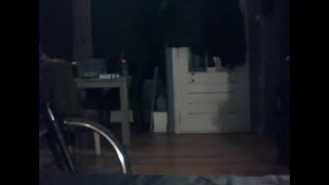 Snapshot of slutviki chatting on December 18, 11:44 pm slutviki online show from December 18, 11:44 pm