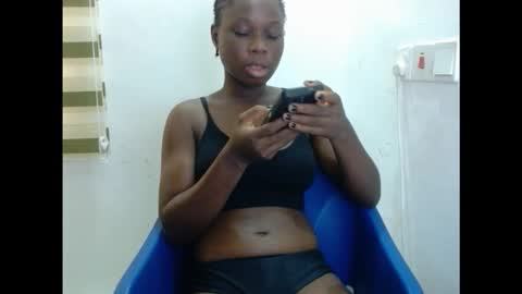 Snapshot of slutxcorn chatting on December 14, 8:30 am slutxcorn online show from December 14, 8:30 am