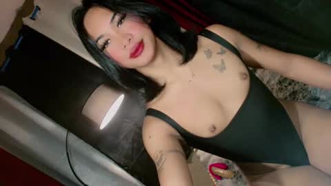 slutxcums_martel69 online show from October 29, 11:06 pm