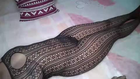 Snapshot of sly_booty65 chatting on November 24, 4:23 am sly_booty65 online show from November 24, 4:23 am