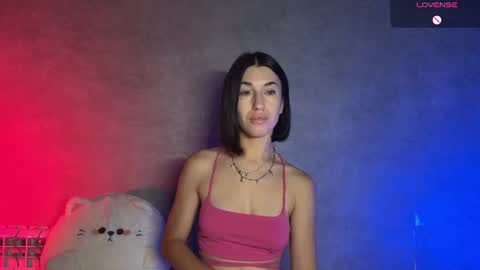 Snapshot of smaillev chatting on June 26, 2:10 pm Melani online show from June 26, 2:10 pm