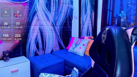 Mariana Torres online show from January 4, 5:05 pm