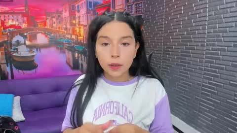 Mariana Torres online show from January 6, 1:37 pm