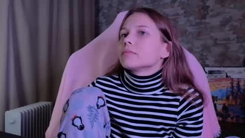 Emma online show from April 12, 12:59 am