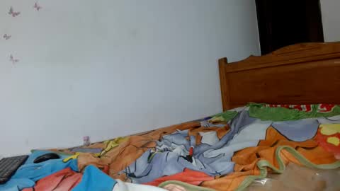 Snapshot of smallflorecita chatting on December 2, 11:45 pm smallflorecita online show from December 2, 11:45 pm