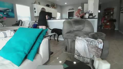 Daddy online show from January 31, 2:17 pm