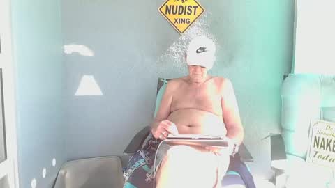 Daddy online show from February 4, 4:50 pm