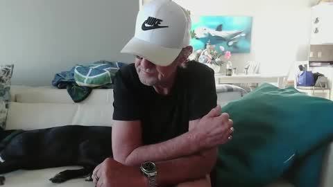 Daddy online show from February 5, 9:29 pm