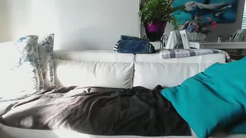 Daddy online show from February 6, 2:04 pm