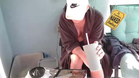 Daddy online show from December 5, 3:20 pm