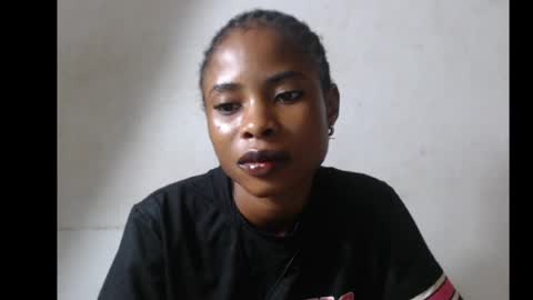 smallsluty online show from June 22, 5:48 am