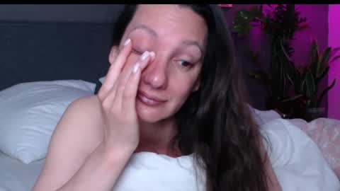 Anna no bbbbybybbabebyy just Anna. And dont call me mom please. online show from April 26, 6:00 am