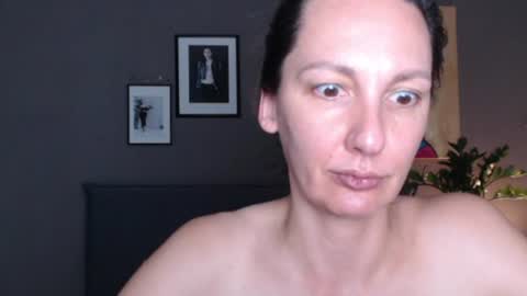 Anna no bbbbybybbabebyy just Anna. And dont call me mom please. online show from July 11, 5:37 pm