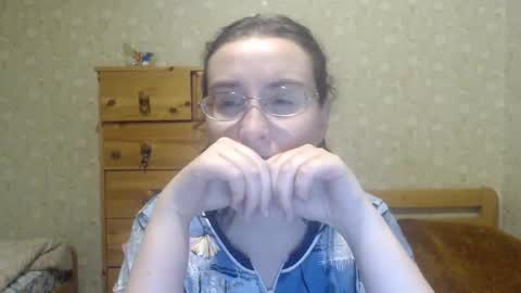 Snapshot of smart_rose chatting on January 28, 1:29 am smart_rose online show from January 28, 1:29 am