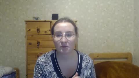 Snapshot of smart_rose chatting on February 9, 4:40 pm smart_rose online show from February 9, 4:40 pm