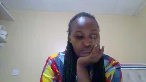 Snapshot of smartqueen1 chatting on May 11, 12:22 pm Katerina online show from May 11, 12:22 pm