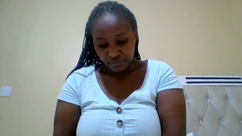 Snapshot of smartqueen1 chatting on June 18, 3:07 am Katerina online show from June 18, 3:07 am
